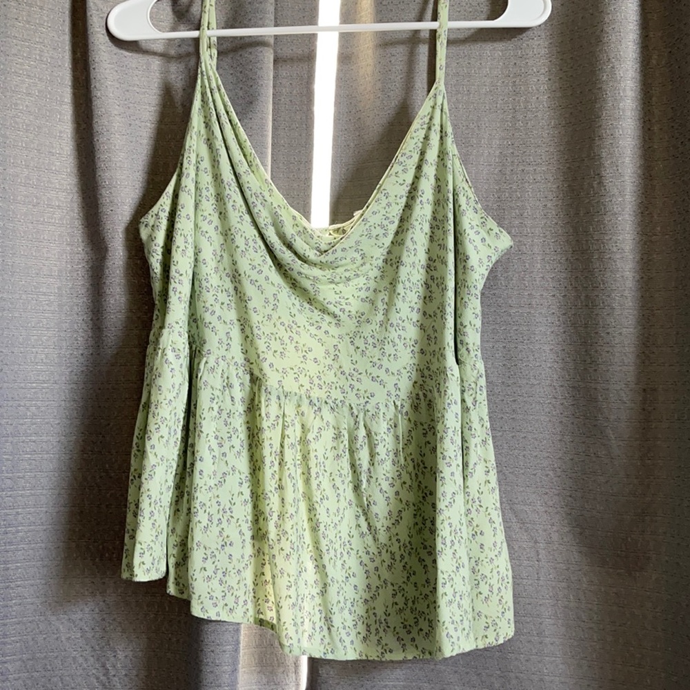 Xl floral tank with key hold back